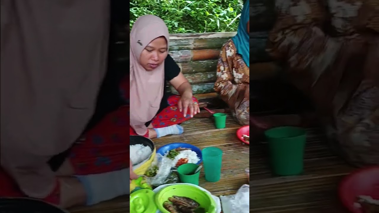 BoTram di kebun malam unboxing paket #dailyvlog #minivlog #vilage #ainiemaulana 