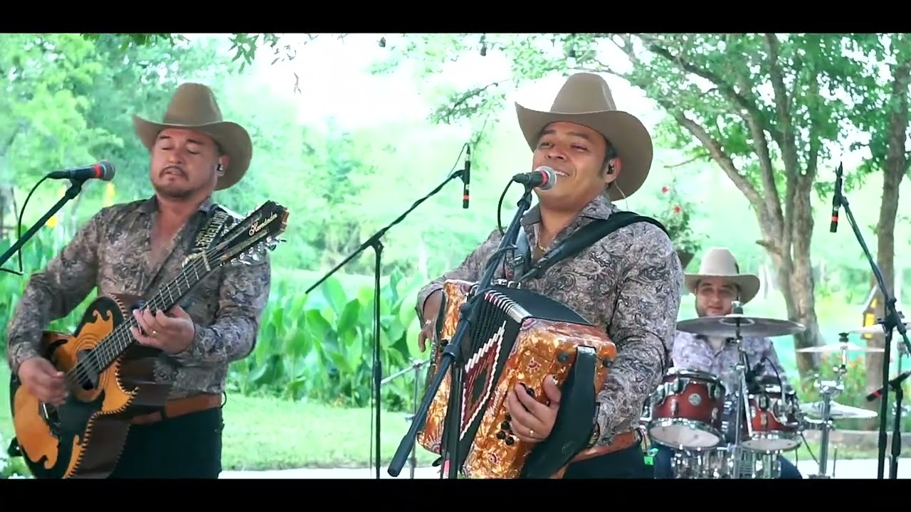 Santos Cantú / Jh y su Dinastia Tierranegra