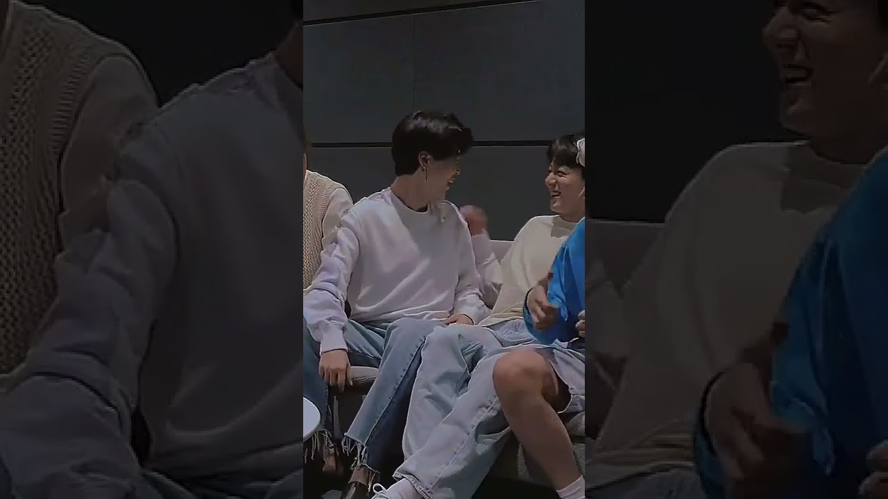 i don't know where to focus Namjin Or Jikook😳🥵✨