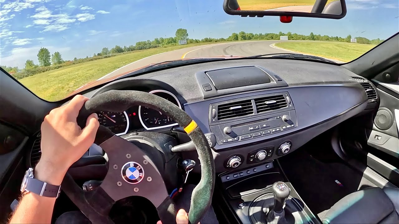 BMW Z4 M Roadster 2006 года — самый недооцененный автомобиль M за 20 тысяч долларов?