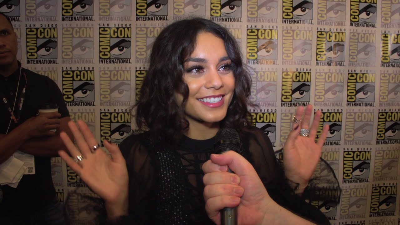 Comic-Con 2016: POWERLESS - Cast and Creators Exclusive Interviews