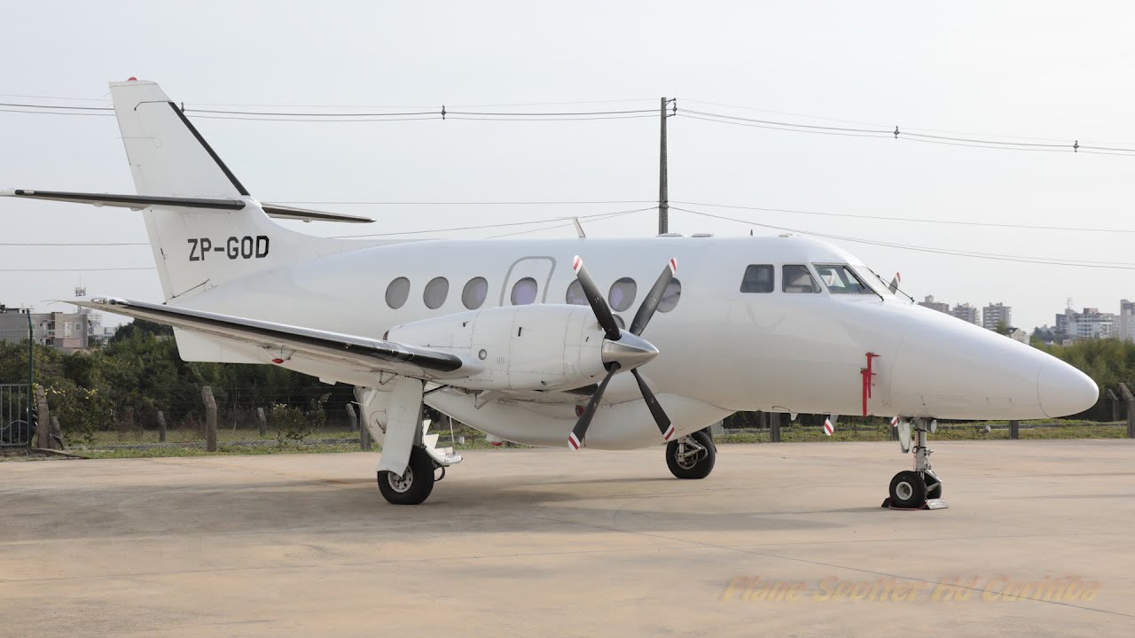 Aeronave rara-British Aerospace Jetstream 32 (ZP-GOD) Aeroporto Internacional Afonso Pena