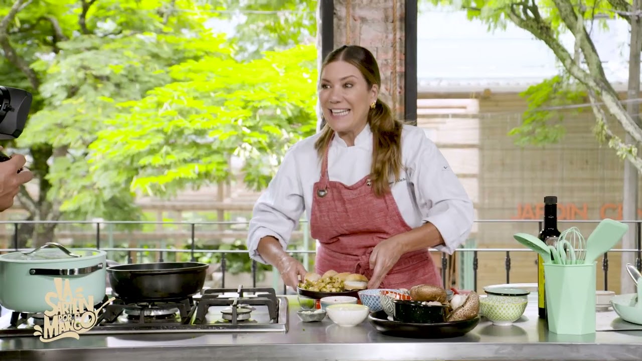 Cómo Preparar Champiñones Al Ajillo - Lucero Vílchez Cocina