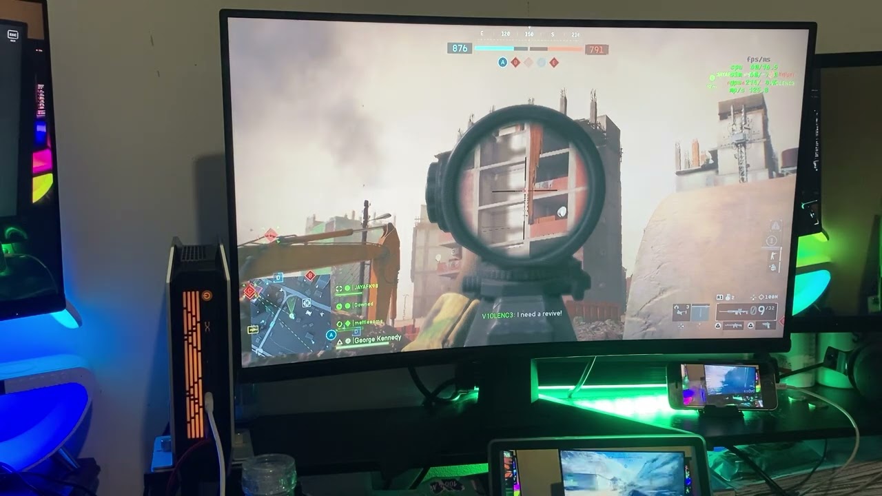 Battlefield 6 - Radeon 8060s (mixed settings) and resolution at 64GB VRAM 