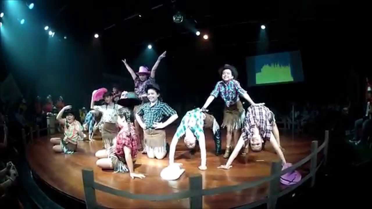 Recital - Coreografia - Bate o pé