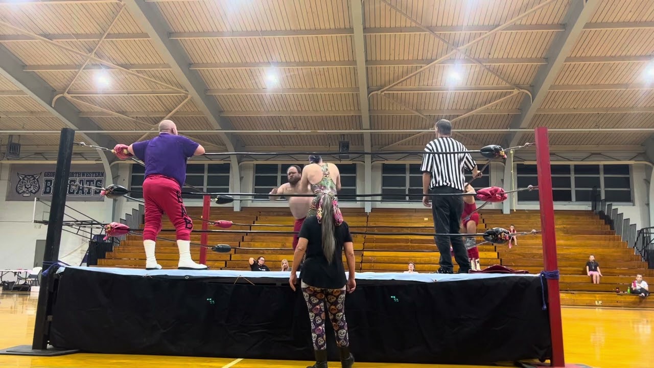 The back alley brawlers vs the tna Johnny swinger and action mike Jackson ccw tag team title match