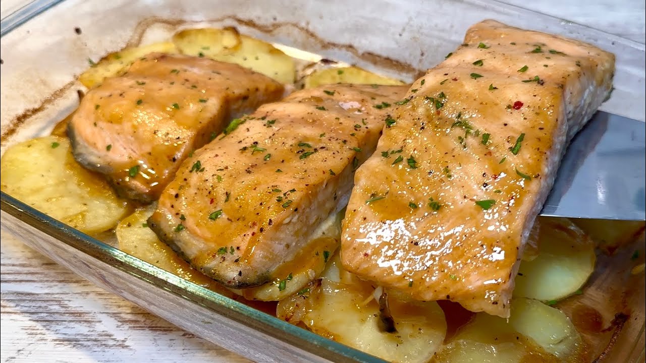 Receta de SALMÓN AL HORNO 🐟🍋 ¡Con una salsa brutal!