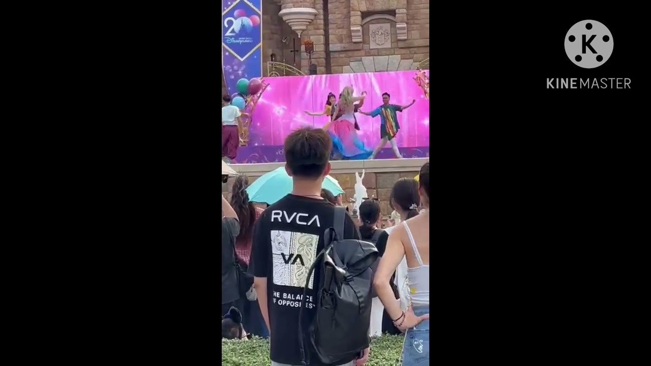 Performance ng mga Disney Princess sa Disneyland Hongkong