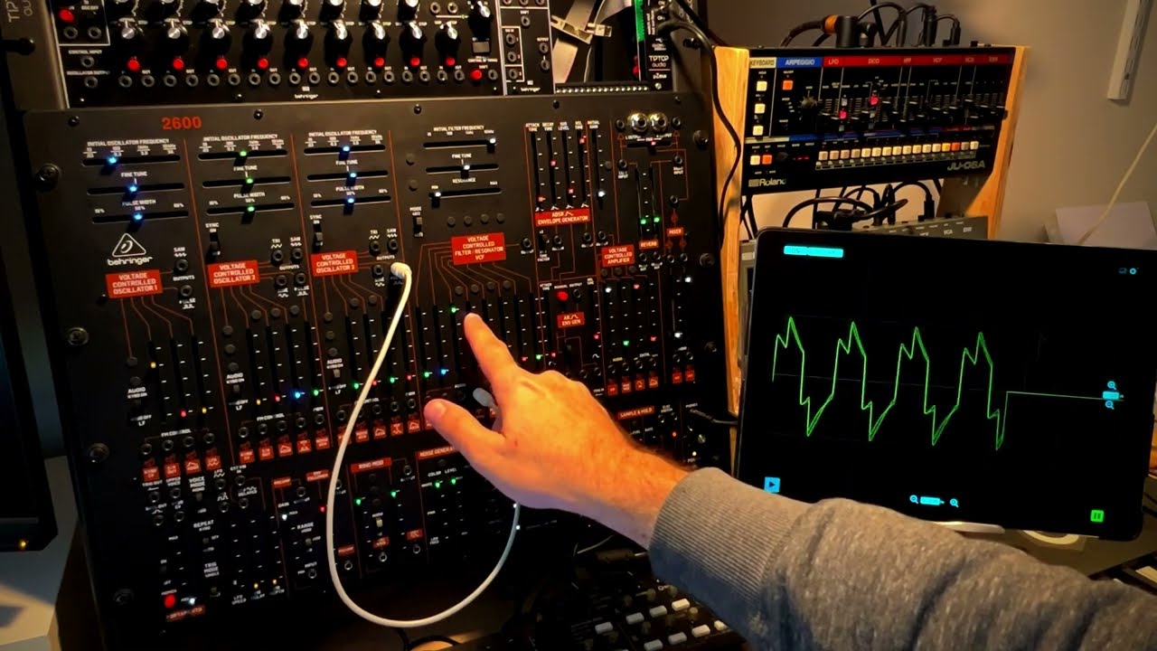 Viewer Question: The difference between Frequency Modulation and Pulse Width Modulation