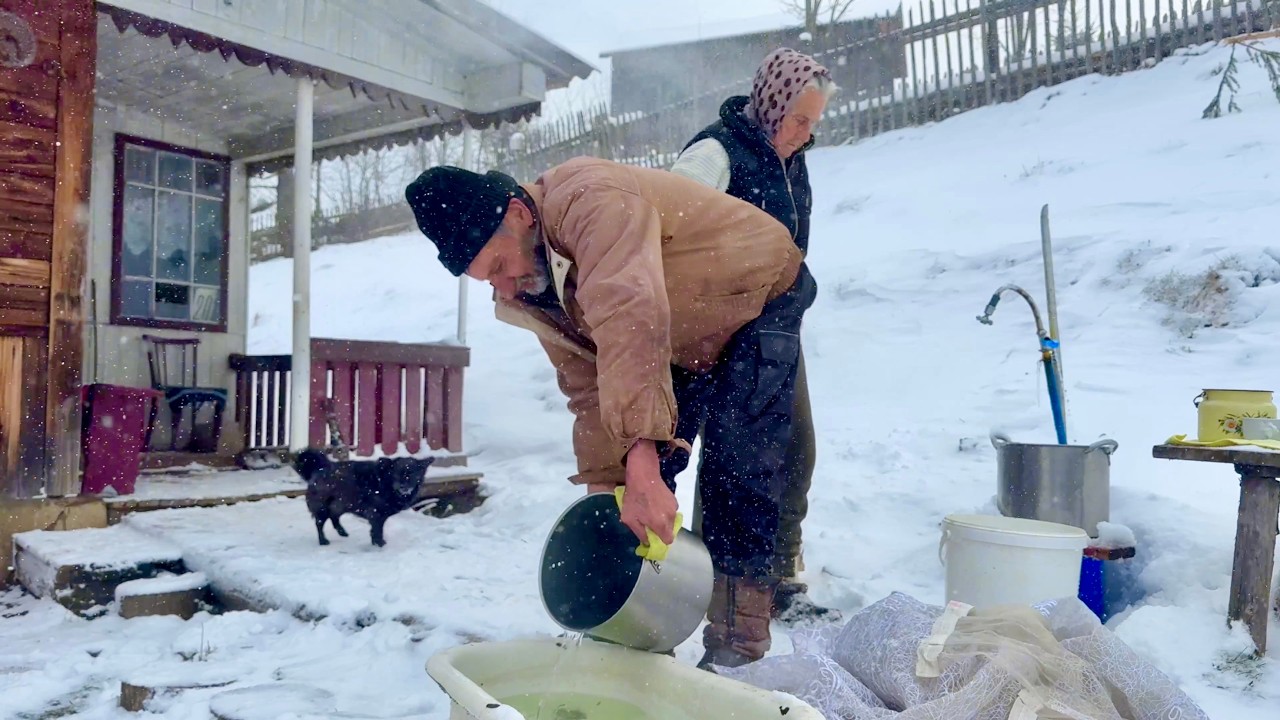Snowstorm in the mountains: Real rural life is far from civilization an elderly couple