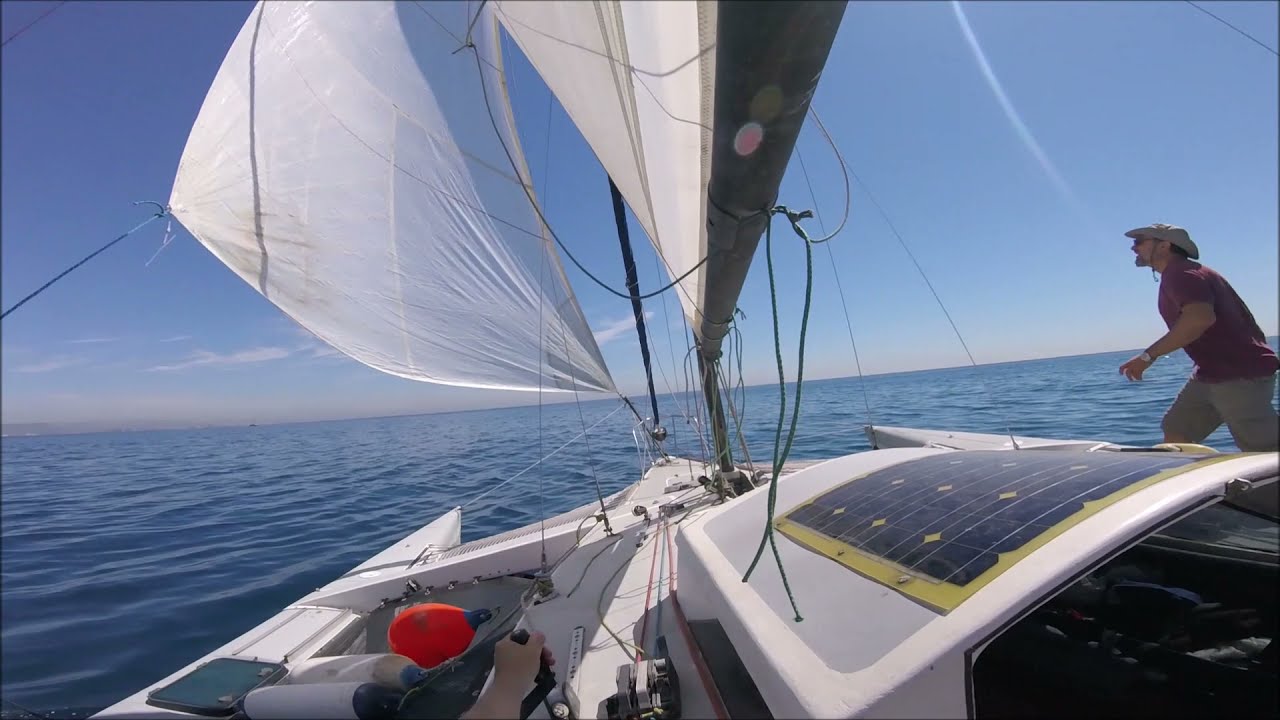 Trimaran F27