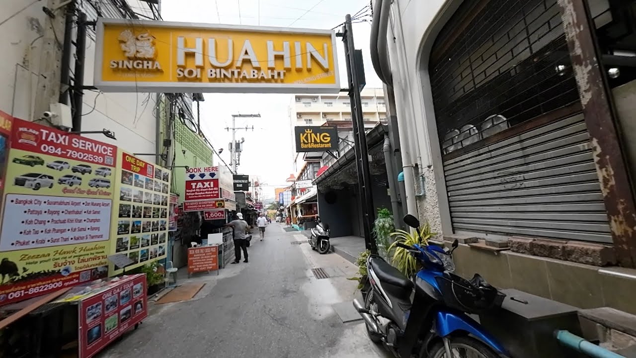 Soi Bintabaht, Hua Hin | Walking Tour Of Nightlife Area On A Windy Day