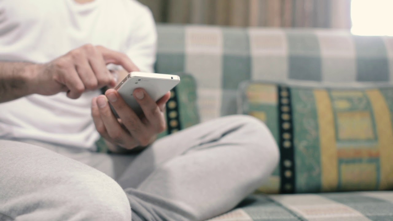 Transfer money anytime anywhere with Oman UAE Exchange