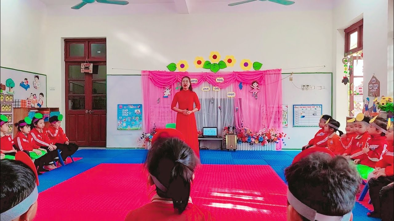 Âm nhạc: Dạy hát 