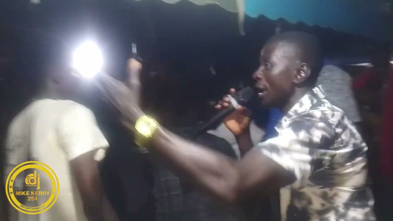 ONGUNYI RIYONI LIVE AT BUDONGA VILLAGE RIP OTIE MAKHINA. UPCOMING NEW SONG ( SIASA NI MCHEZO)