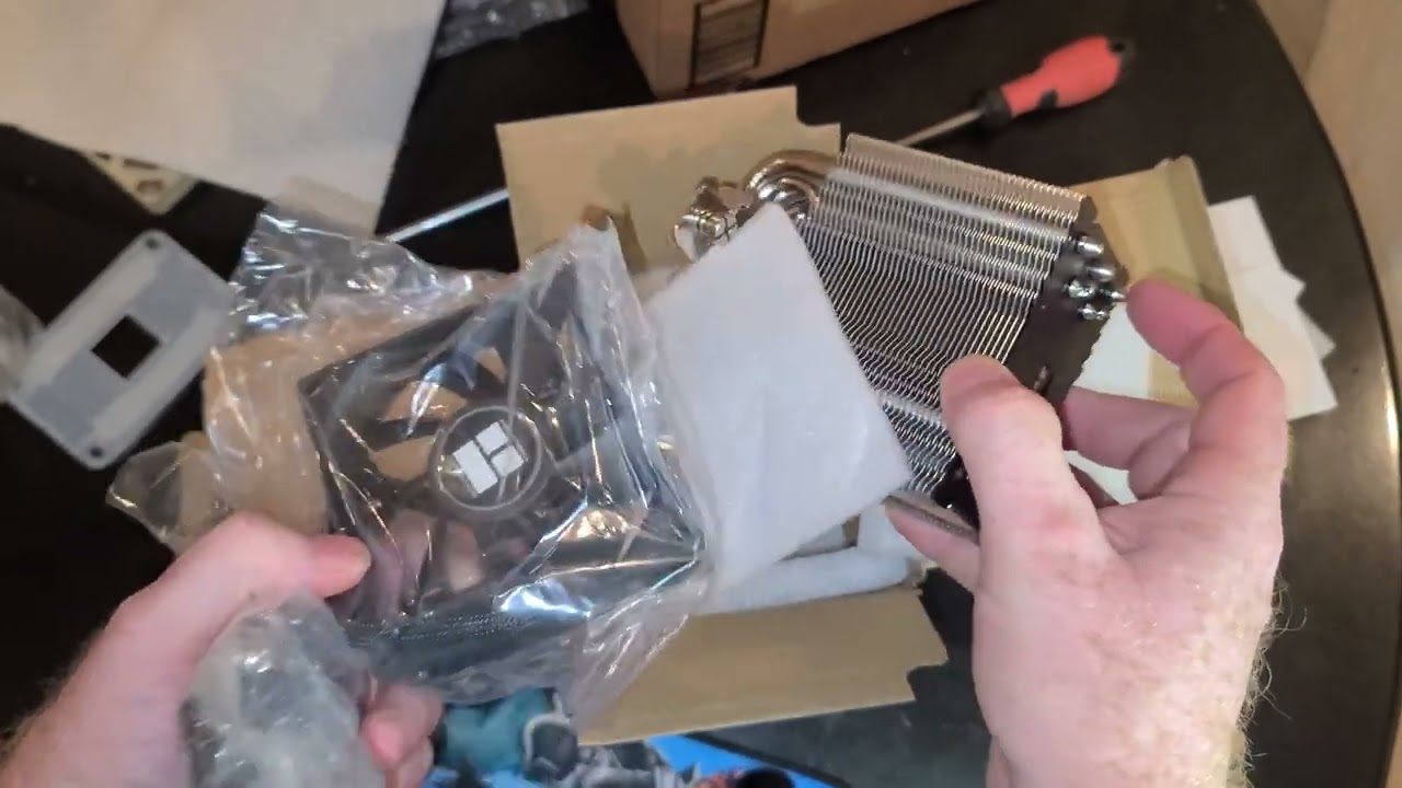 Unboxing Thermalright Assassin King 90 CPU Cooler, 92mm fan