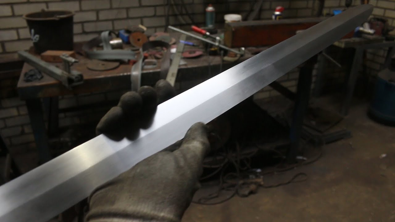Forging a German longsword, part 1, forging the blade.