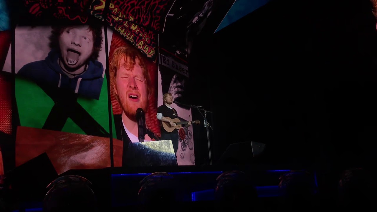 Ed Sheeran - All Of The Stars/Hearts Don't Break Around Here/Give Me Love medley (Divide Tour Leeds)