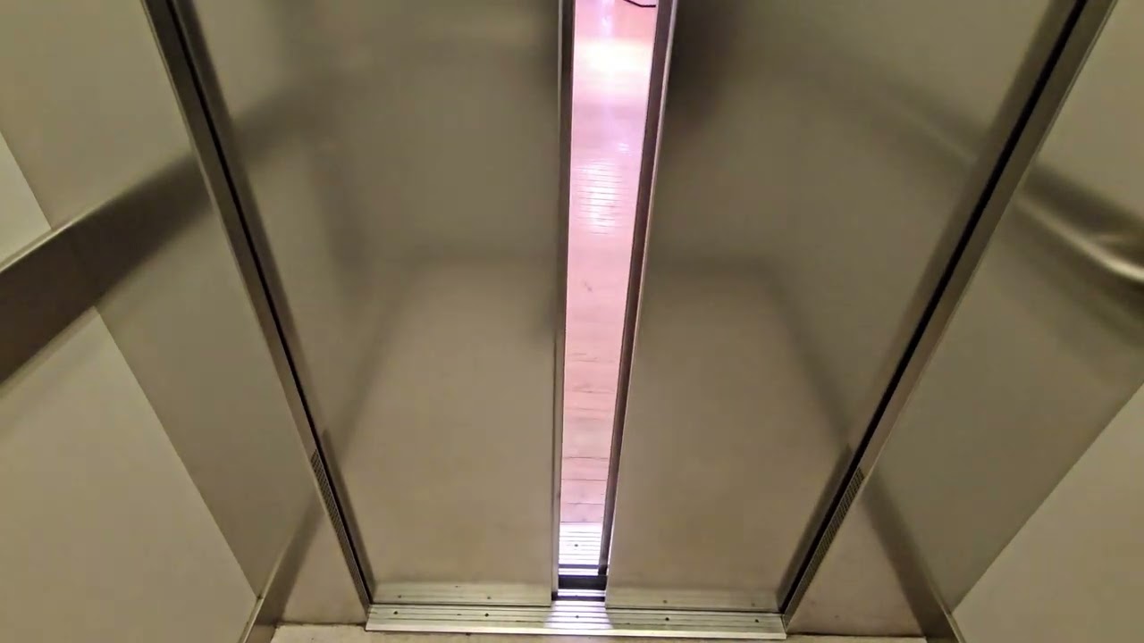 Kone Ecodisc Lift @ M&S in Leicester