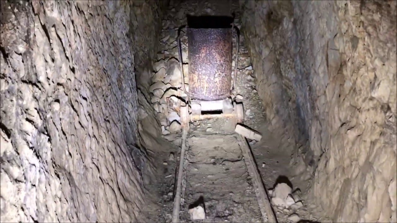 Castlemaine gold mine near Vaughan