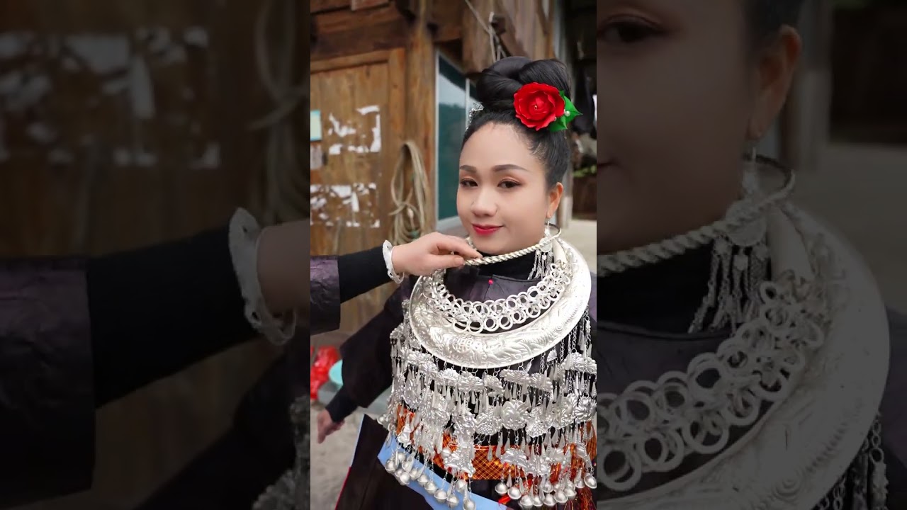 在我们苗族有这样的一句话：“无银无花不成姑娘，有衣无银不成盛装。”这是我们贵州天下苗族第一县台江县九大支系之一的巫忙支系的盛装，以多以短为美，姑娘的裙子衣服围裙多证明她家很勤劳，银饰多代表她家家底厚