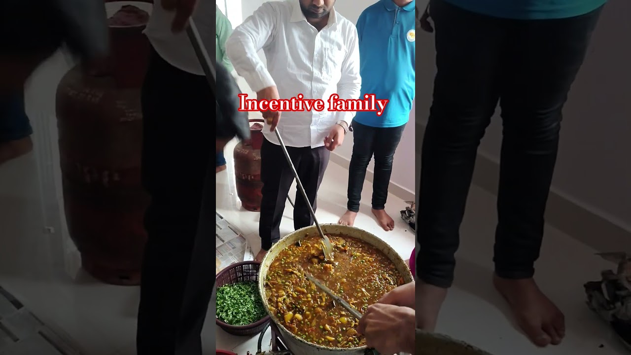 Chandan sir maa ka prasad banate hue 