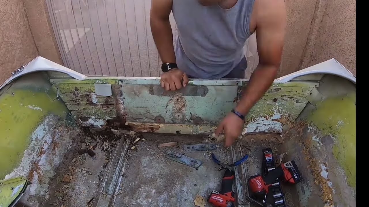 Jon Boat Transom Replacement Tutorial.