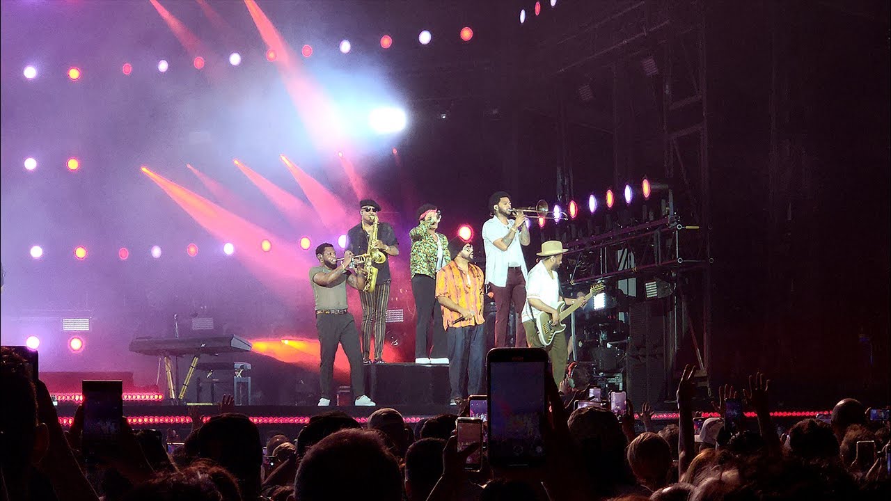Bruno Mars [Perm] @ 2022 Allianz Stadium Live in Sydney - By Botin