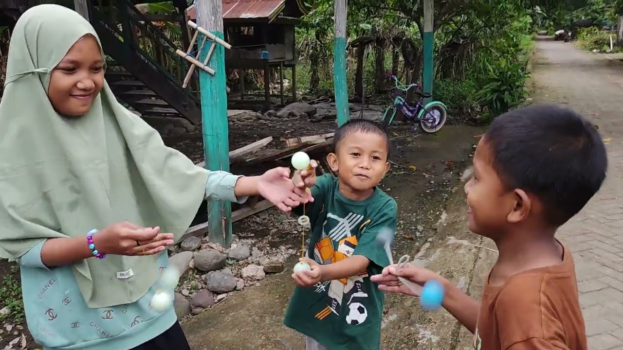 Lomba Latto-Latto | Semuanya Hebat-Hebat Masya Allah