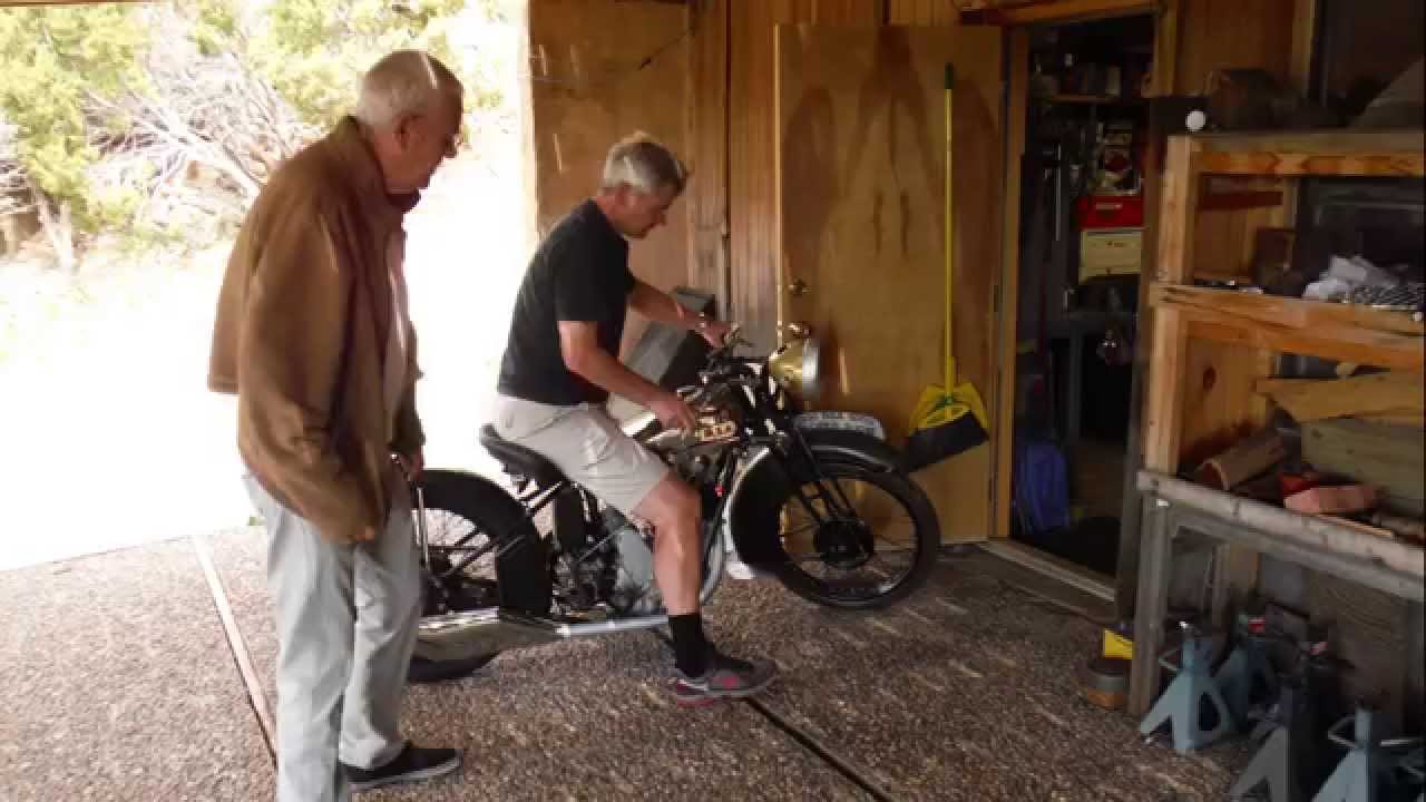 BSA Sloper, Killa Parilla, Moto Parilla, Norton International