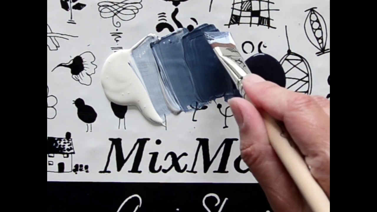 Mix Chalk Paint® by Annie Sloan! Oxford Navy and Old White