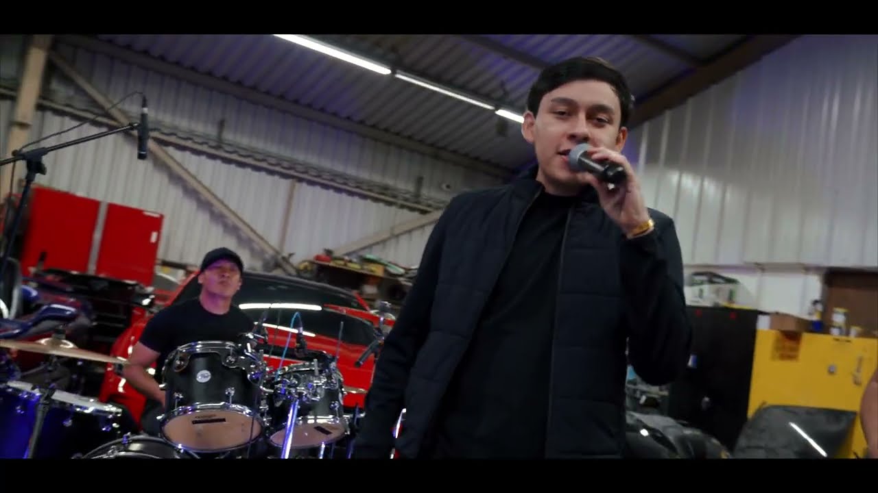 Soy Lo Que Soy - Grupo Los Reservados (En Vivo)