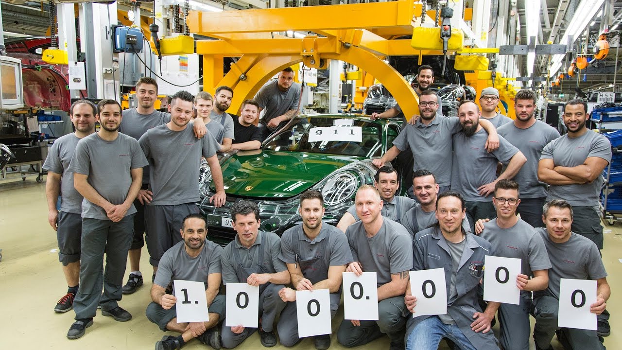 The one-millionth 911 rolls off the production line &ndash; Behind The Scenes.