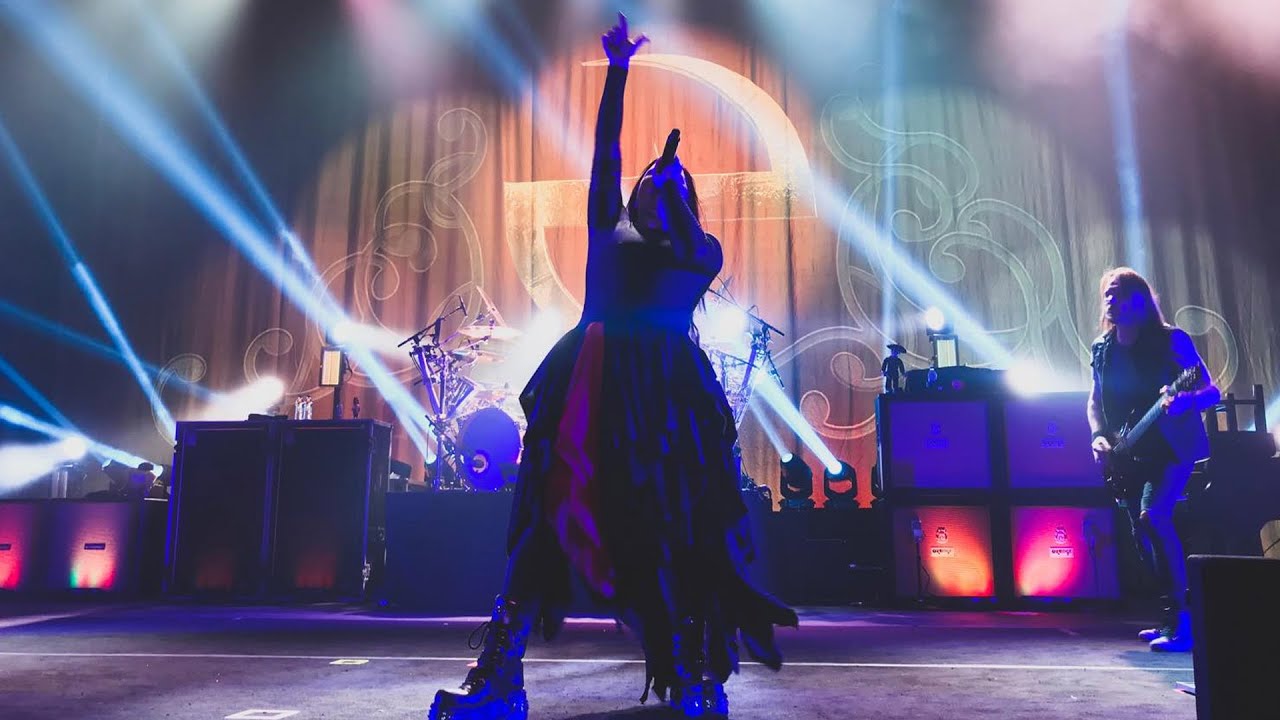 Evanescence - All That I'm Living For Live at Istanbul 2019
