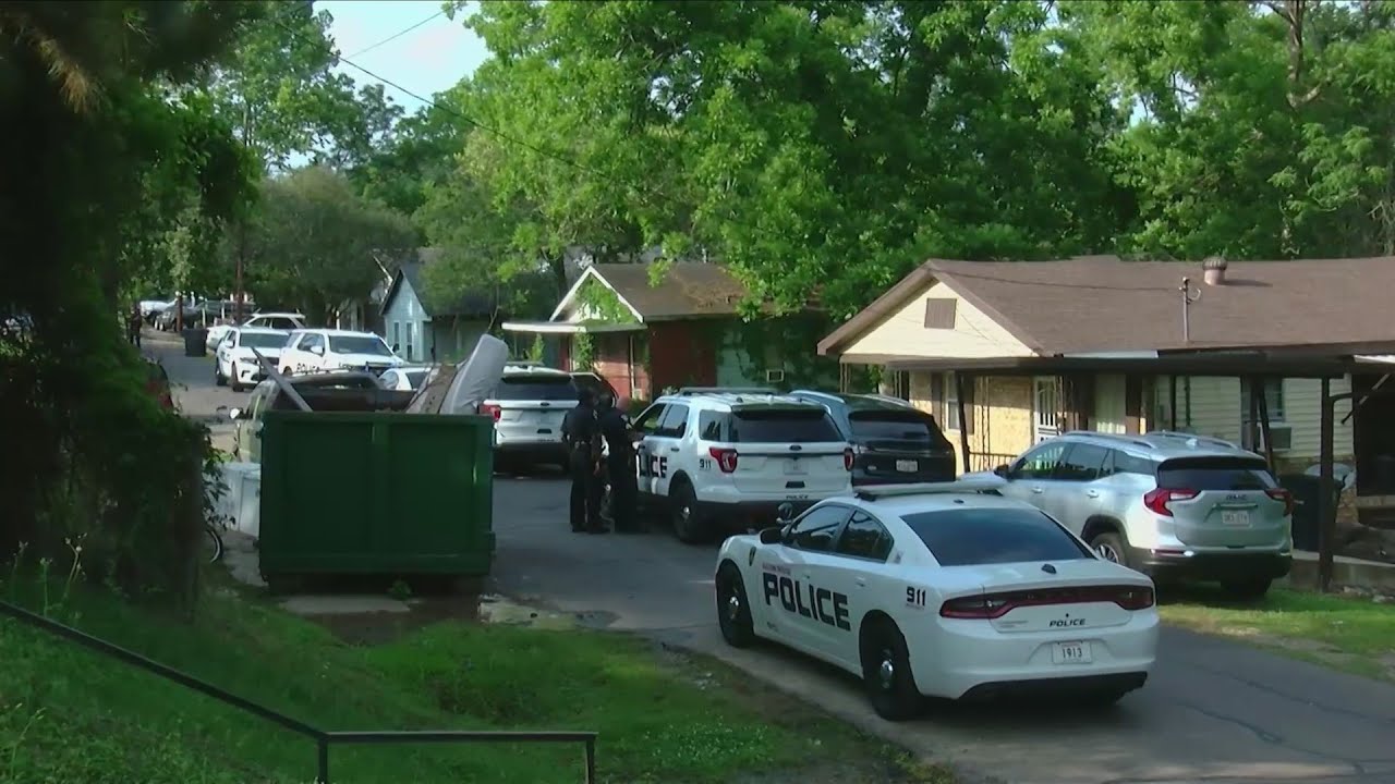 West Baton Rouge detectives looking for suspect in intentional hit and run in Port Allen
