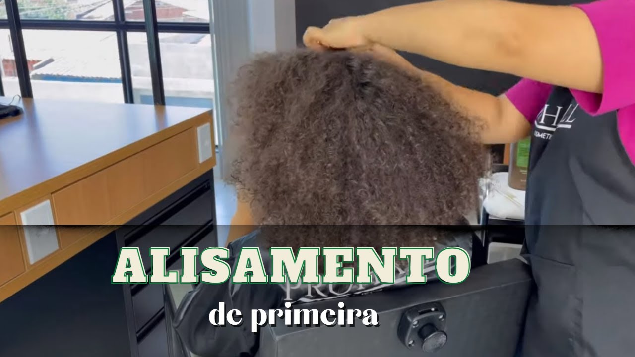 COMO ALISAR UM CABELO MUITO CACHEADO SEM USAR FORMOL LISO NATURAL DICA PARA CABELEIREIROS INICIANTES