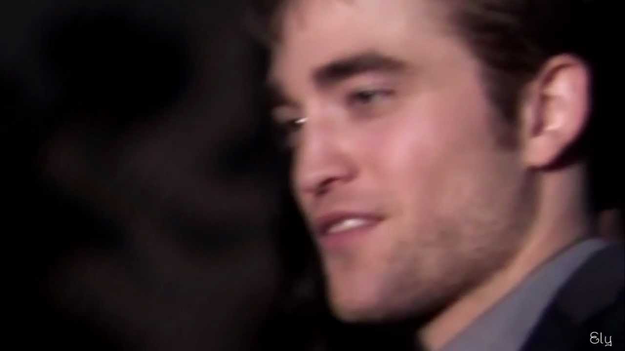 Robert Pattinson - Little green bag