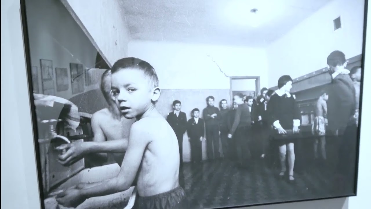 Virgilijaus Šontos parodos „Mokykla – mano namai“ apžvalga. Filosofas Jurgis Dieliautas