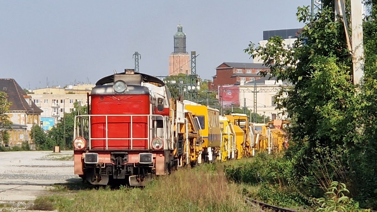SM42-2644 i wywóz maszyn roboczych z bazy Dolkomu na dworcu Świebodzkim