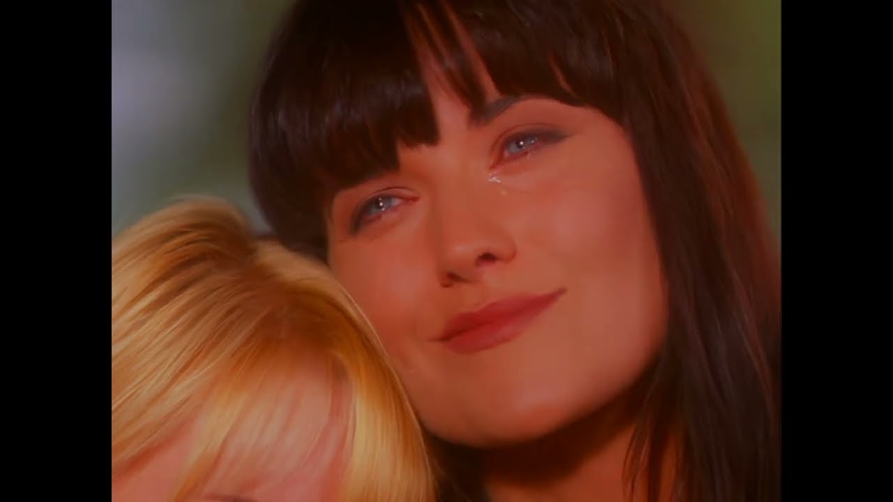 All Xena and Gabrielle's Hugs & Kisses | Xena: Warrior Princess