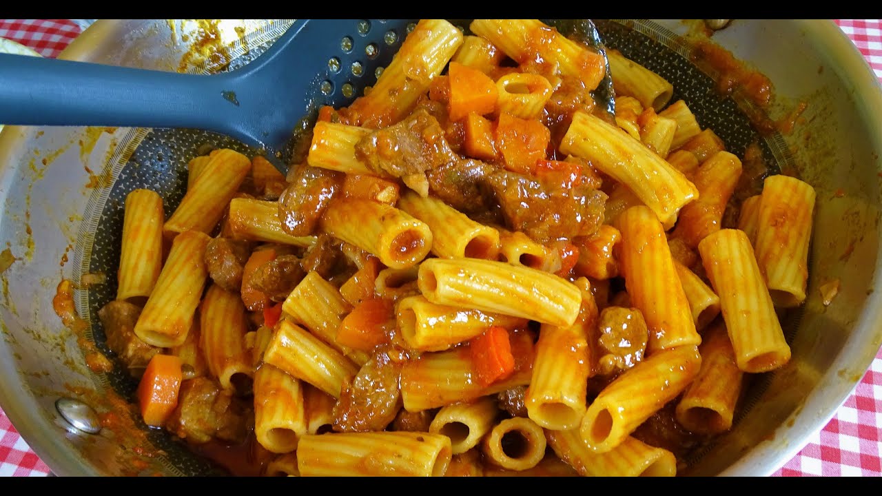 Rica de verdad👍 pasta con carne/esta receta mola mucho(A mi manera receta)