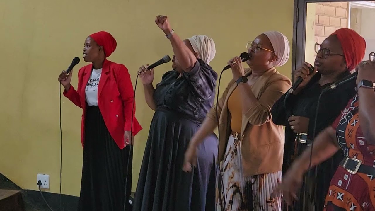 Siqonda ekhaya 