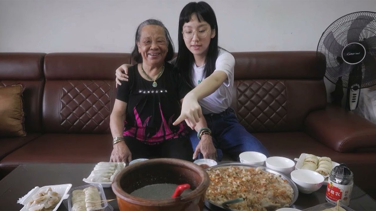 東張西望｜炎明熹返家鄕汕尾與家人重聚 攬住阿媽感動爆喊｜汕尾｜foodie