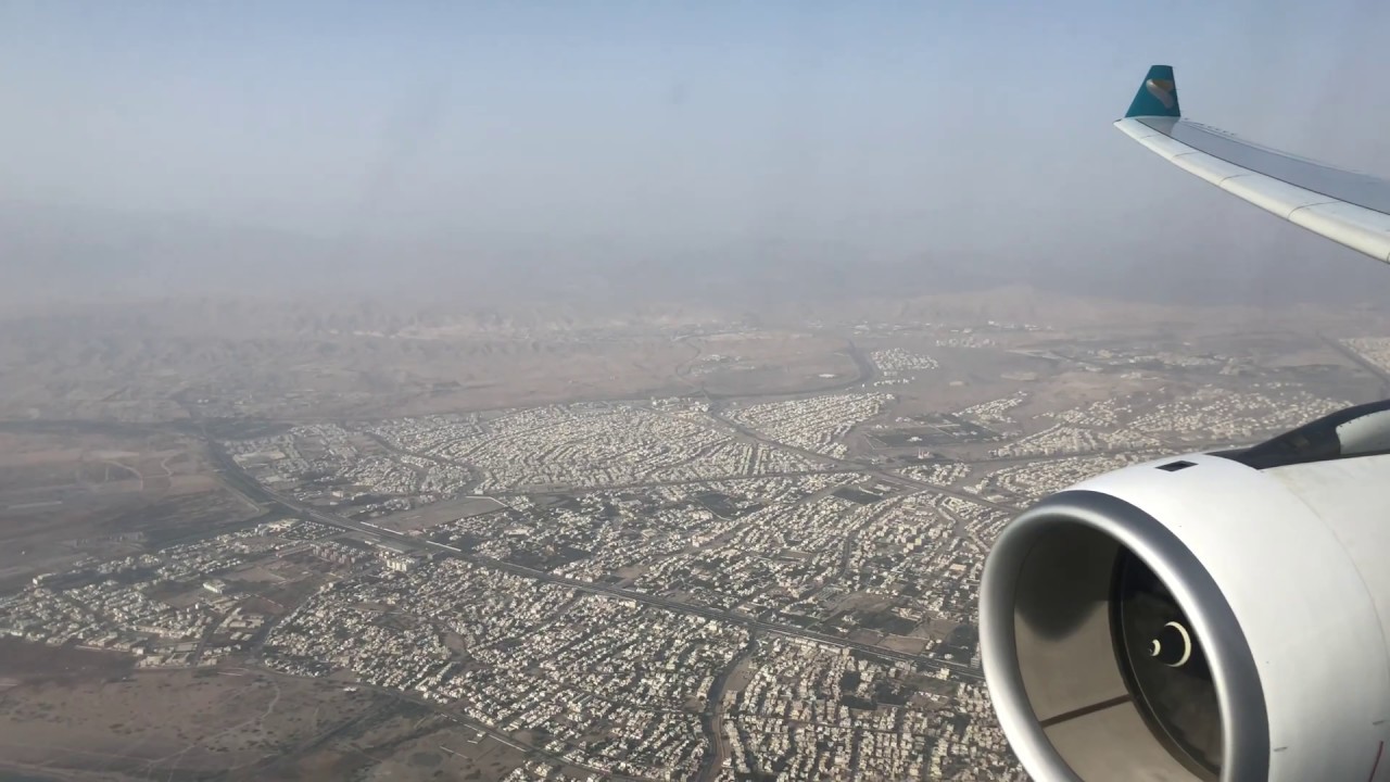Landing in Muscat, Oman from London LHR | Oman Air A330-300