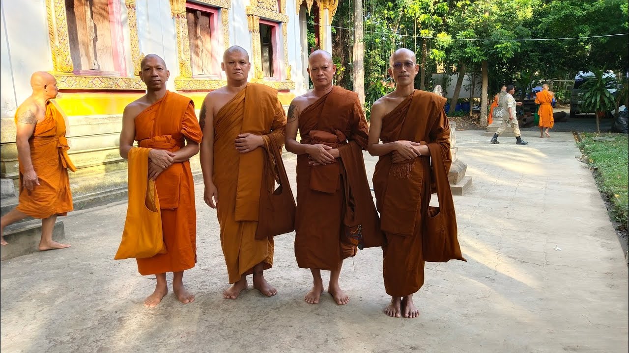 พระสงฆ์ลงอุโบสถฟังสวดพระปาฏิโมกข์ งานปริวาสกรรมวัดห้วยพรหม อ.วังน้ำเขียว จ.นครราชสีมา | ๒๕ มิ.ย.๒๕๖๘