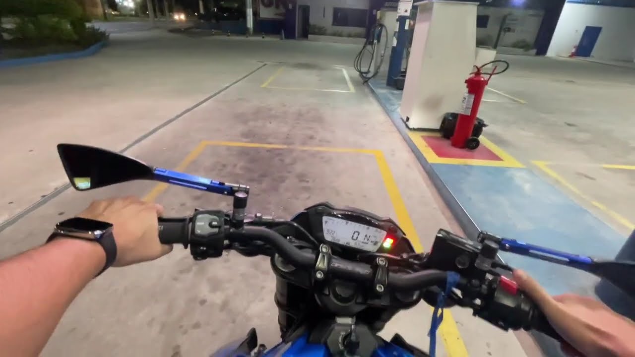 ROLÊ NOTURNO GSX-S750 PIPOCANDO