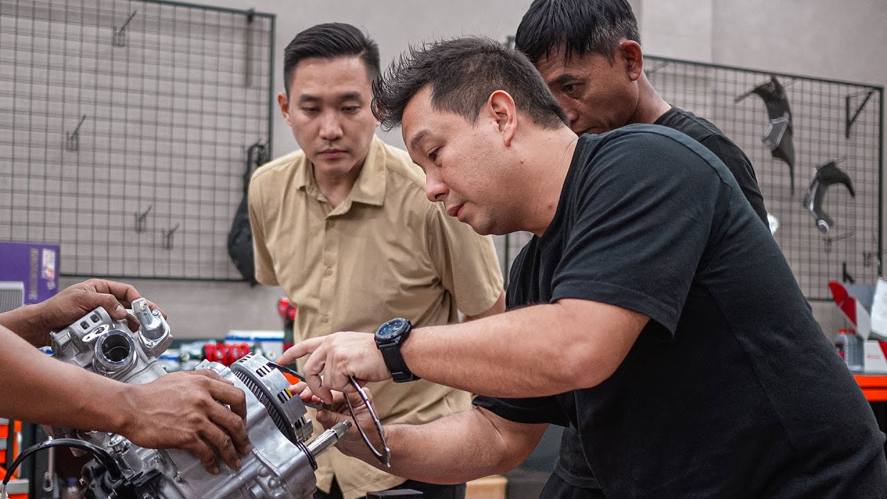 SAAT NYA BONGKAR MESIN YAMAHA MX KING
