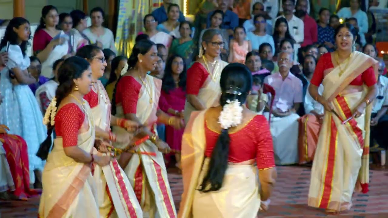 ആലില കണ്ണാ തൂവെണ്ണ കള്ളാ  4K  കോൽക്കളി  | Dance |  | ഗംഭീര പെർഫോമൻസ് | Kshethra Live