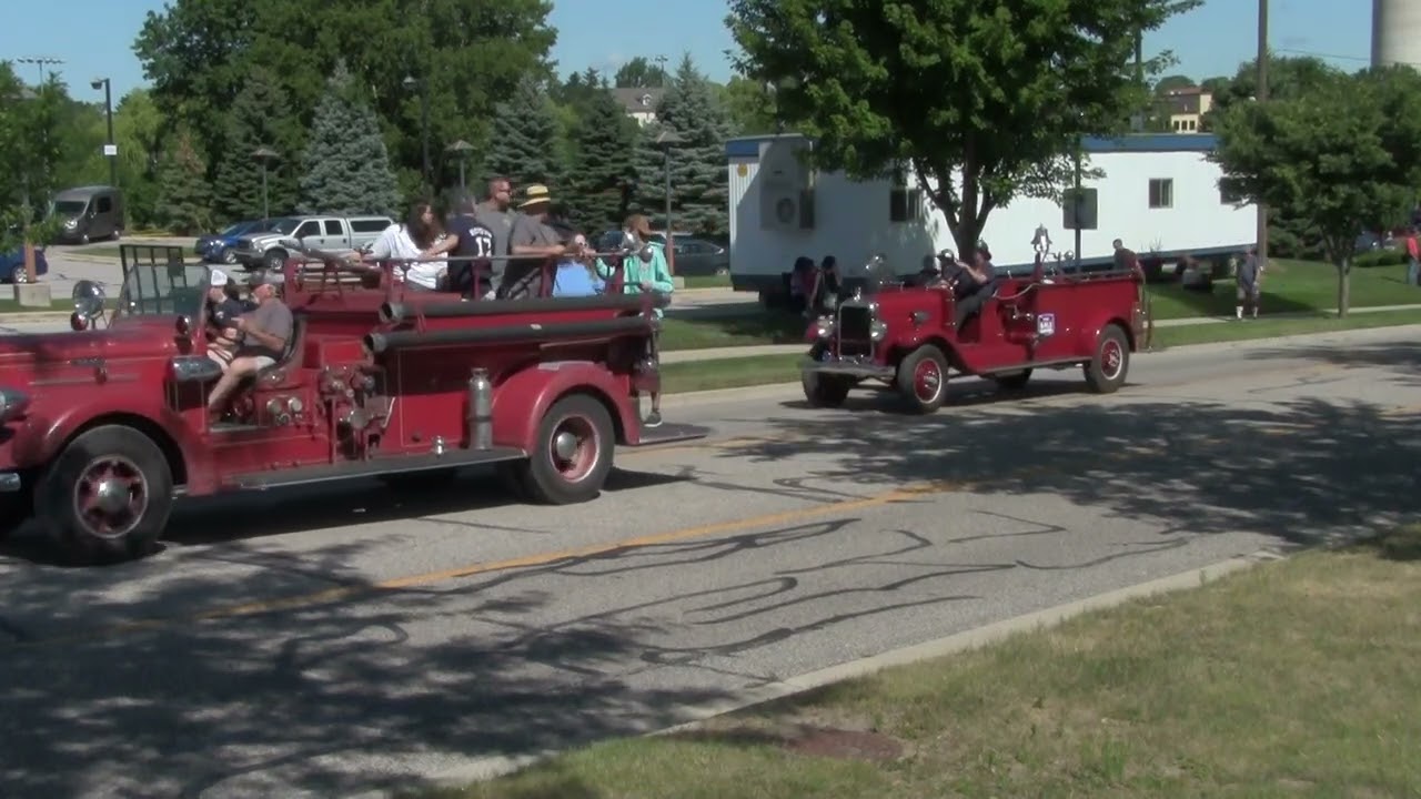2022 Vintage Fire Trucks Parade
