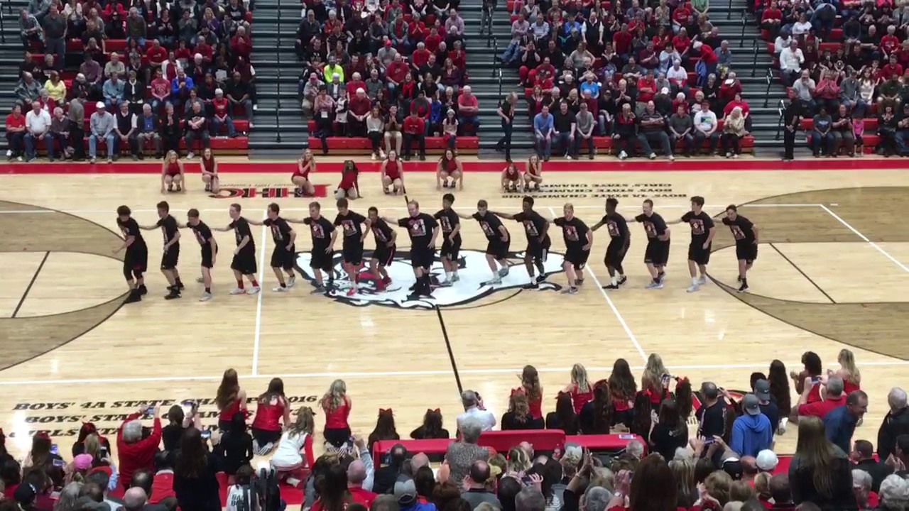 New Albany Bulldolls Girl/Boy Halftime Performance - 2/24/17
